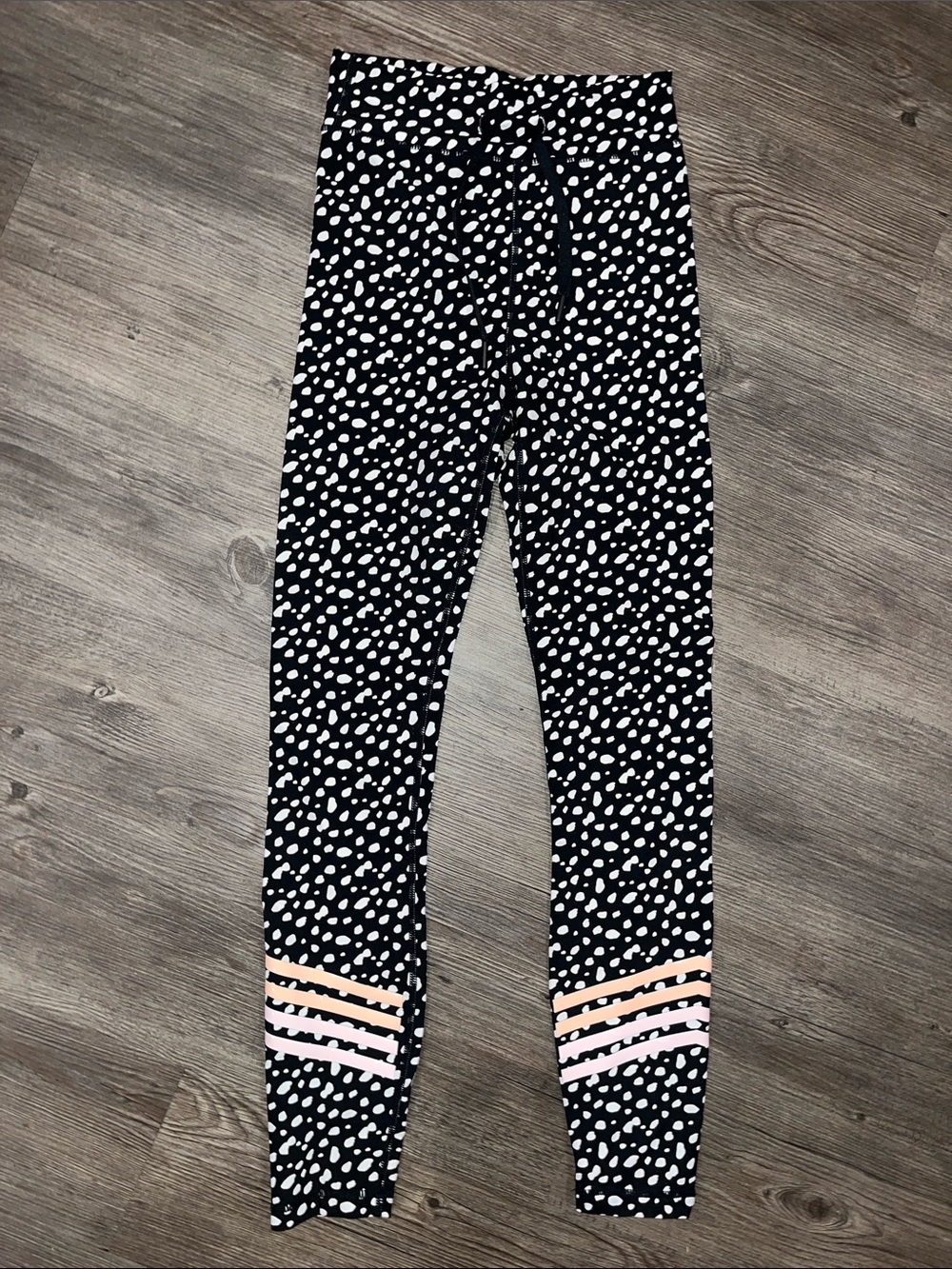 SARAHS DAY X WHITE FOX ACTIVE Spot Leggings with Pink Accent Stripes